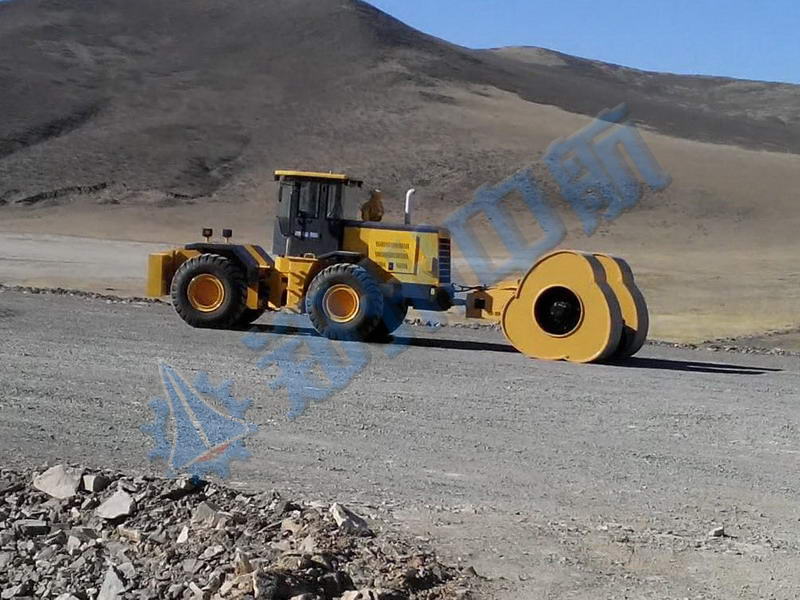 中航沖擊式壓路機駐內蒙古包頭辦事處