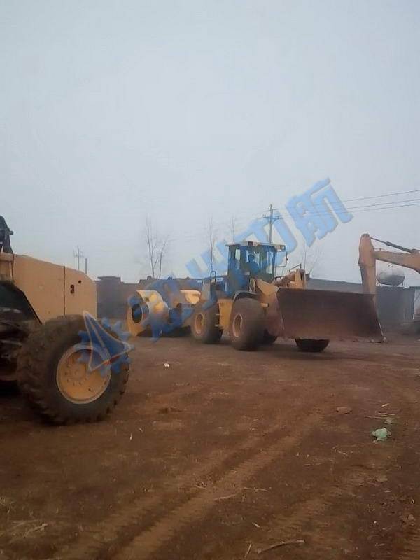 中航沖擊式壓路機駐甘肅蘭州辦事處