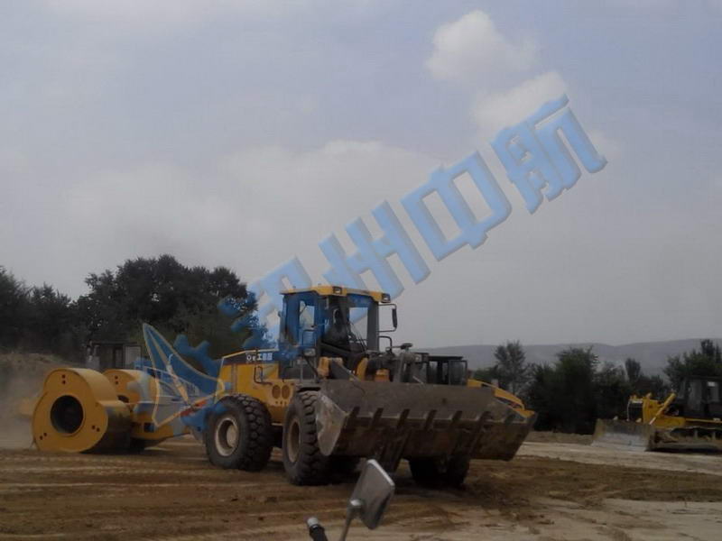 中航沖擊式壓路機駐寧夏銀川辦事處