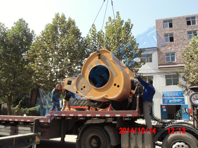 中航沖擊式壓路機駐福建廈門辦事處